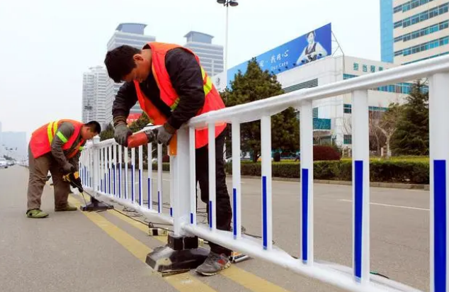 道路護(hù)欄